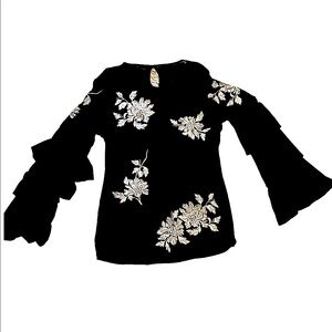 INC PM black/ white floral. Designed sleeves. Sheer sleeves. Fine embroidery